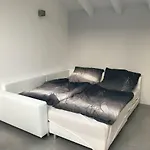 Vittore 아파트 *