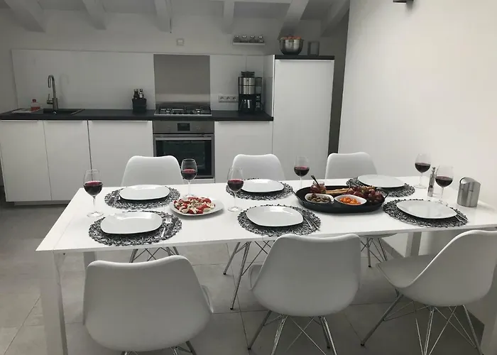 Vittore アパート *